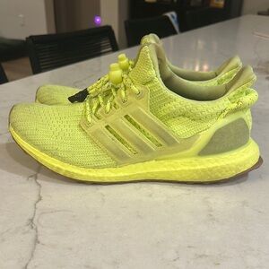 IVY PARK Women's Sneakers in Neon Yellow